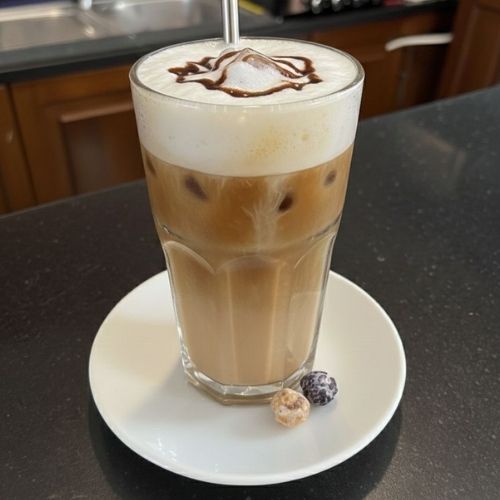Buzlu Karamelli Latte